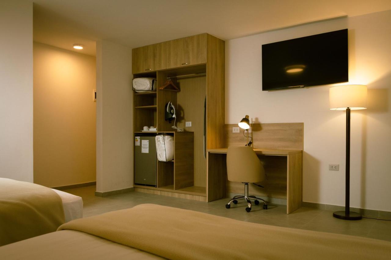 Banos Del Inca Premium Hotel Los Banos del Inca エクステリア 写真