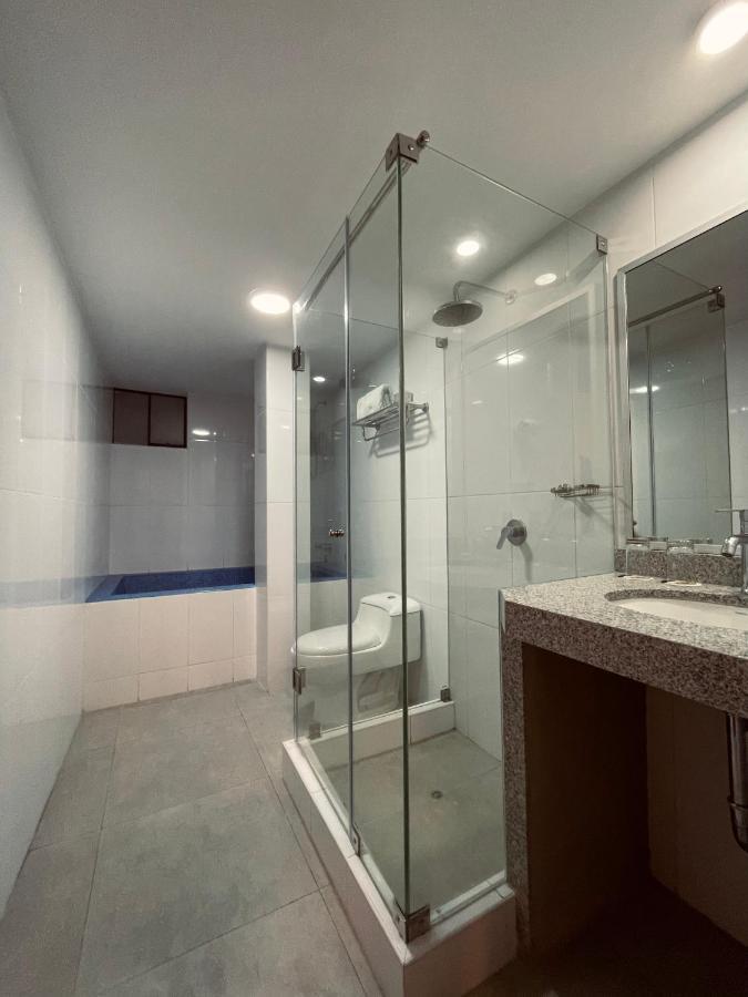 Banos Del Inca Premium Hotel Los Banos del Inca エクステリア 写真